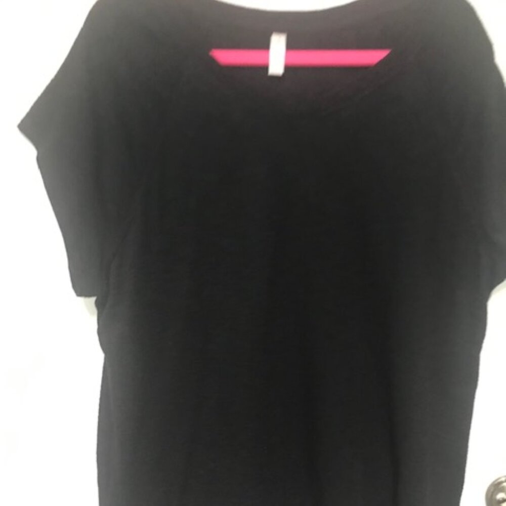 NEW Woman Exertek Black Textured V-Neck Cap Sleeve Tunic. Sz. 1X